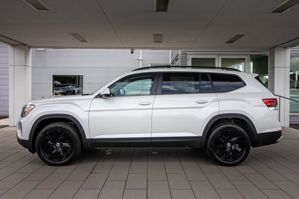 New 2026 Volkswagen Atlas SE image 12
