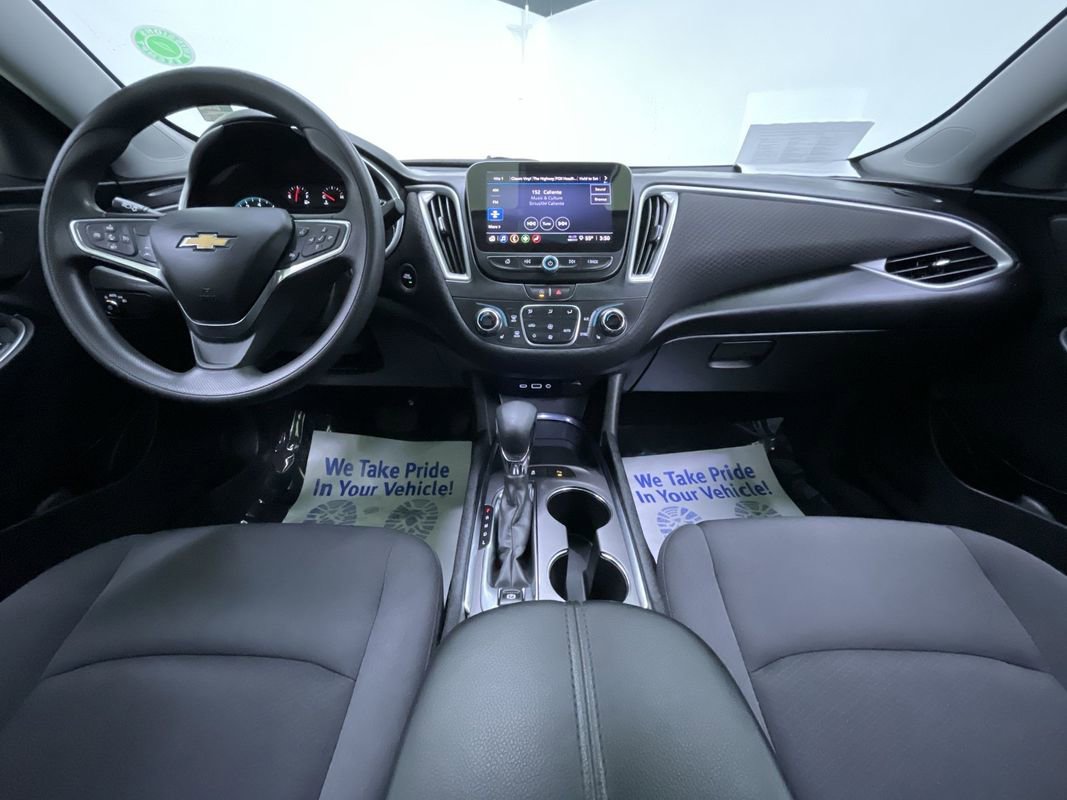 Used 2023 Chevrolet Malibu LT w/ Driver Confidence Package image 18