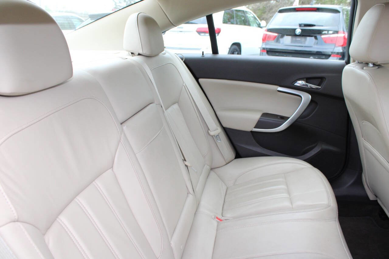 Used 2013 Buick Regal Premium FWD image 17