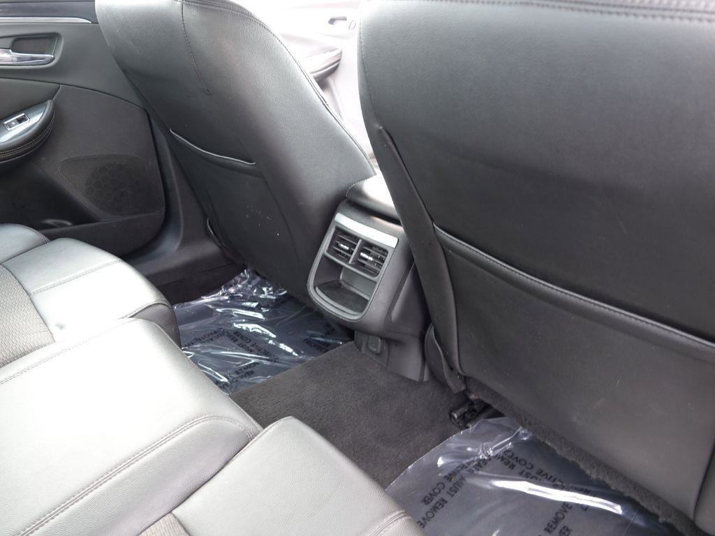 Used 2019 Chevrolet Impala LT image 28