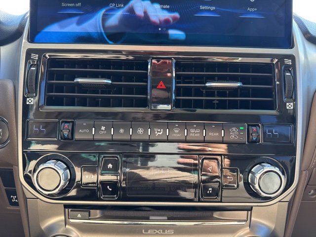 Used 2017 Lexus GX 460 image 20