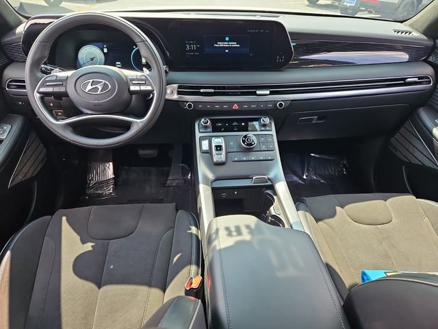 Used 2025 Hyundai Palisade Calligraphy image 11