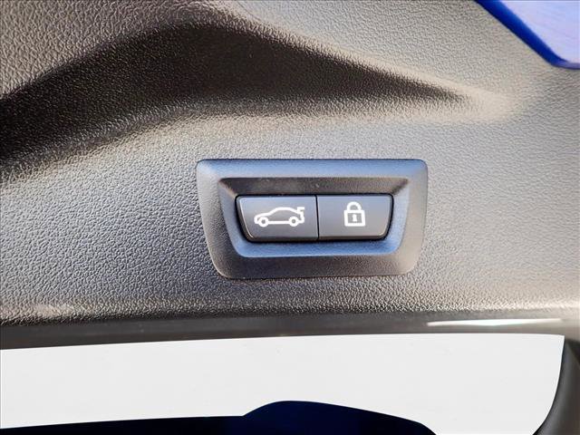 Used 2022 BMW X5 M w/ Executive Package image 9