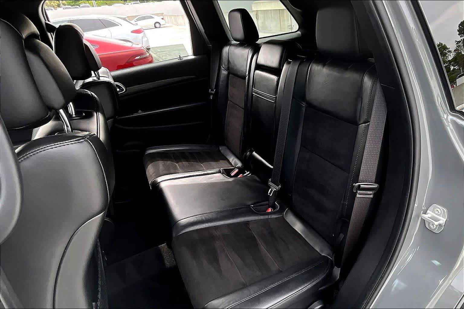 Used 2022 Jeep Grand Cherokee Laredo X image 21