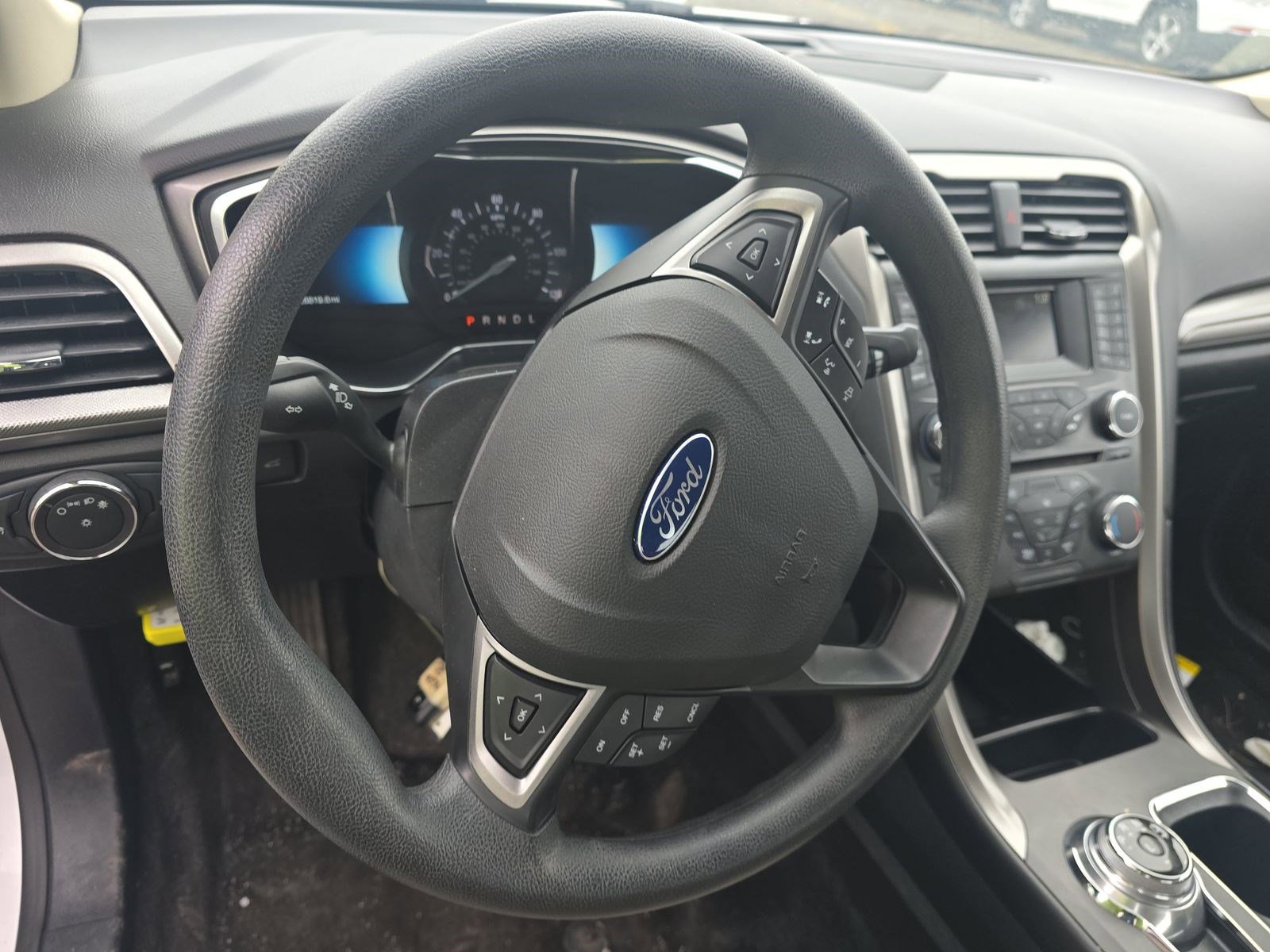 Used 2018 Ford Fusion S FWD image 8