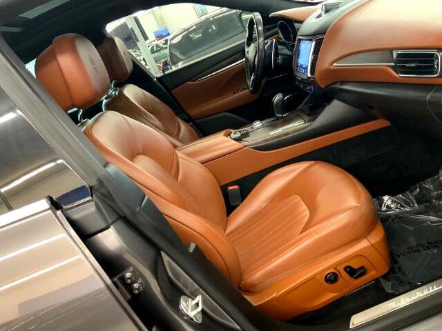 Used 2017 Maserati Levante S image 14