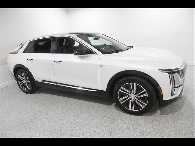 Used 2025 Cadillac Lyriq Luxury w/ LPO, Floor Liner Package