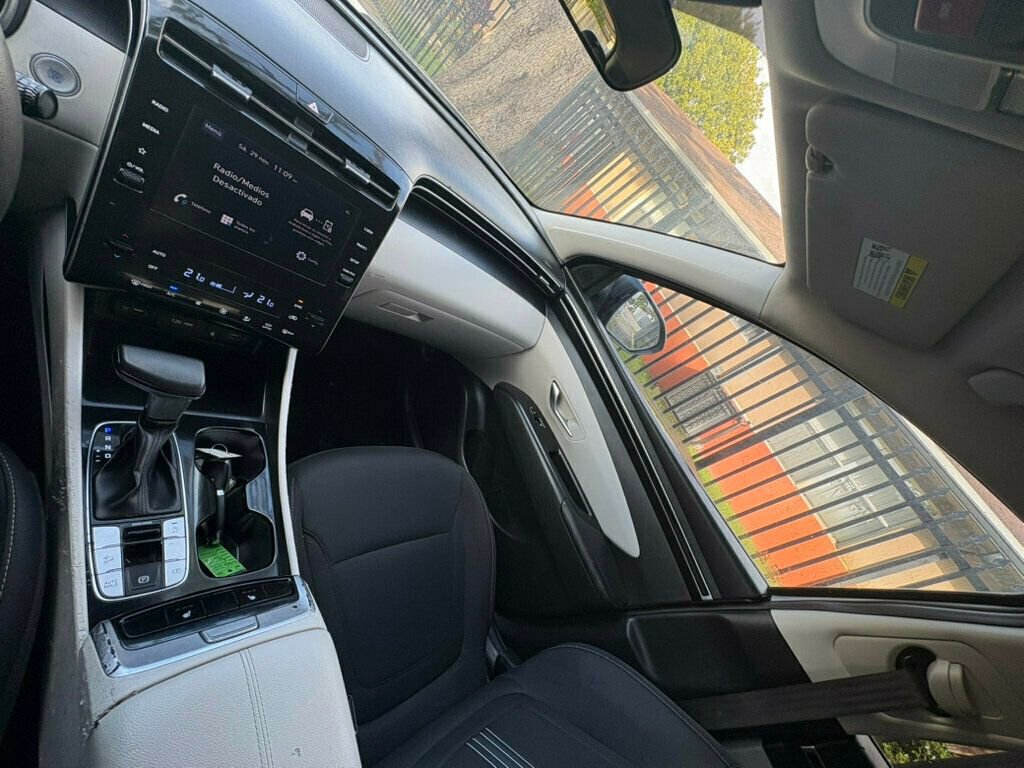 Used 2024 Hyundai Tucson SEL image 15