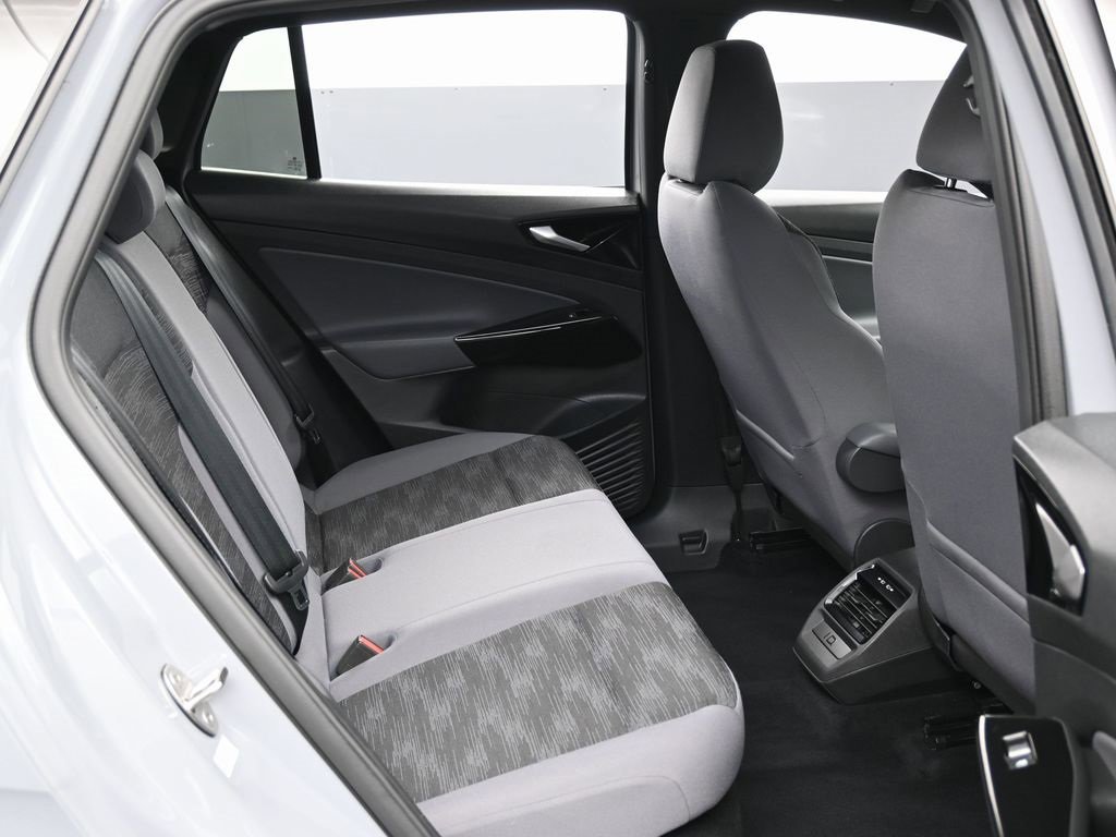 Used 2022 Volkswagen ID.4 Pro image 33