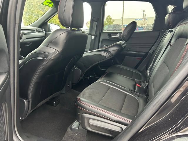 Used 2025 Ford Escape ST-Line AWD/4WD image 22