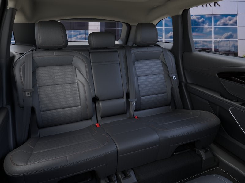 New 2026 Lincoln Nautilus Reserve w/ Jet Appearance Package AWD/4WD image 11
