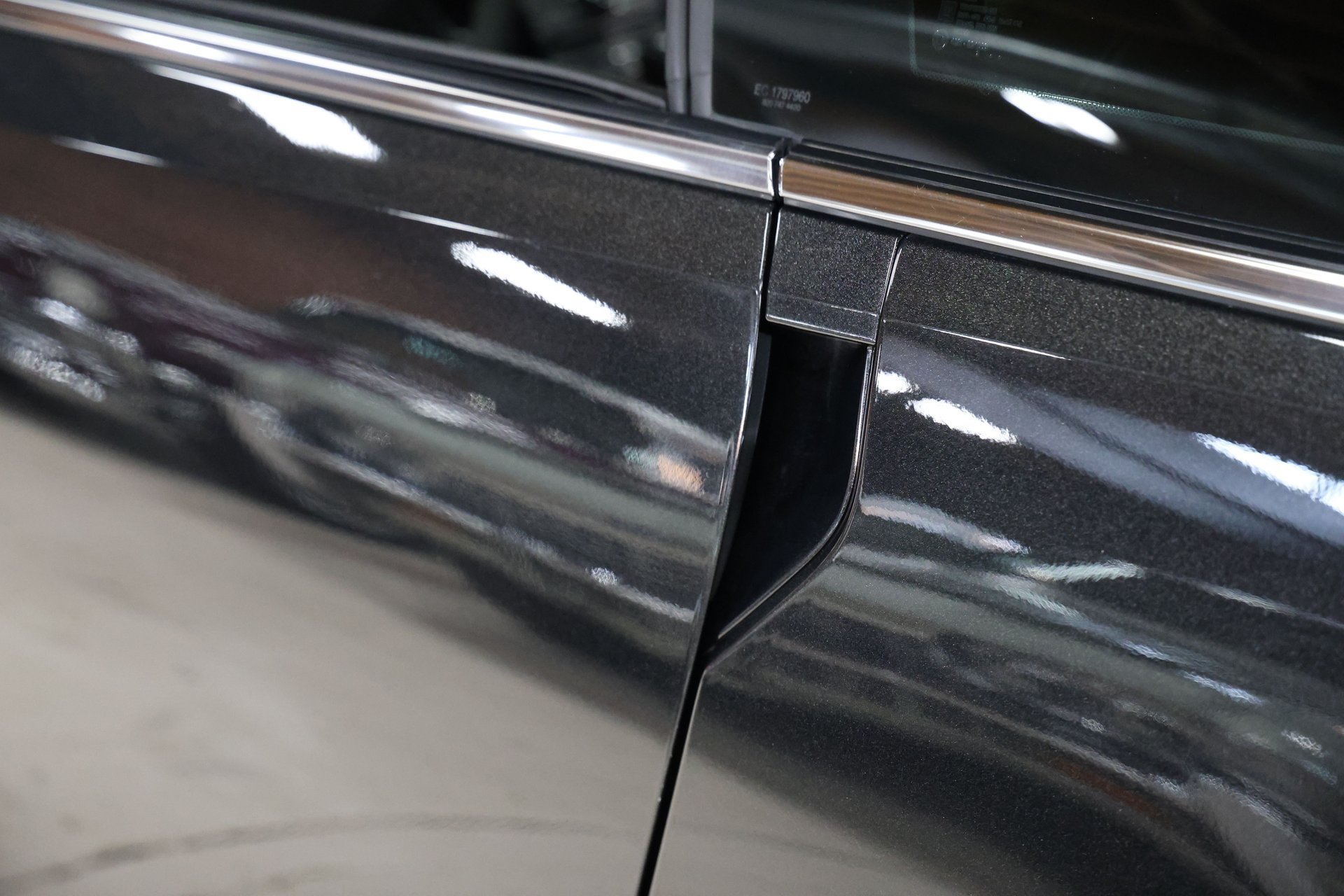 Used 2014 Cadillac CTS V w/ Wood Trim Package RWD image 23