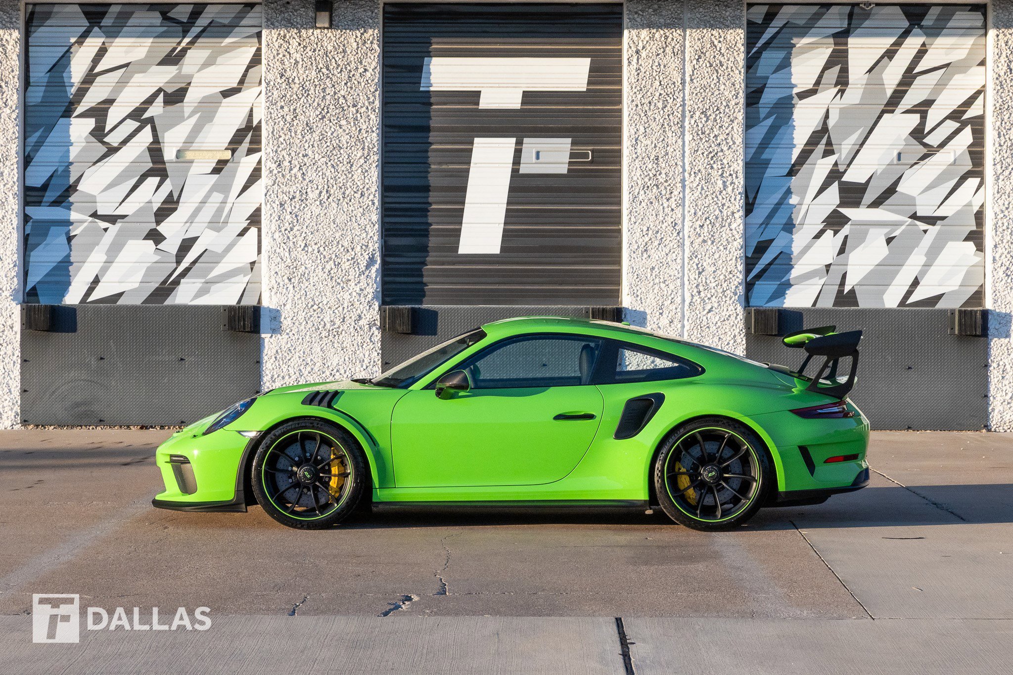 Used 2019 Porsche 911 GT3 RS image 9
