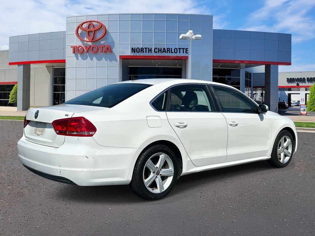 Used 2013 Volkswagen Passat 2.5 SE FWD image 7