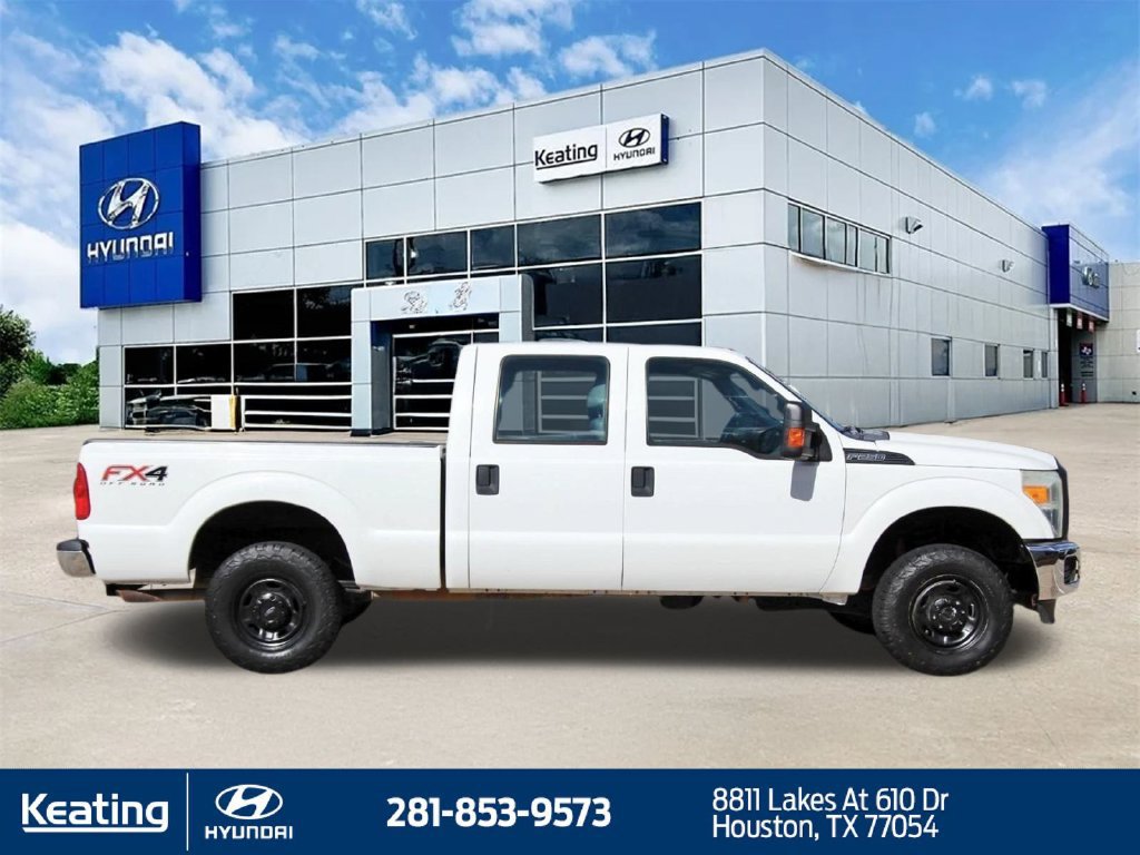 Used 2015 Ford F250 XL w/ Power Equipment Group AWD/4WD image 4