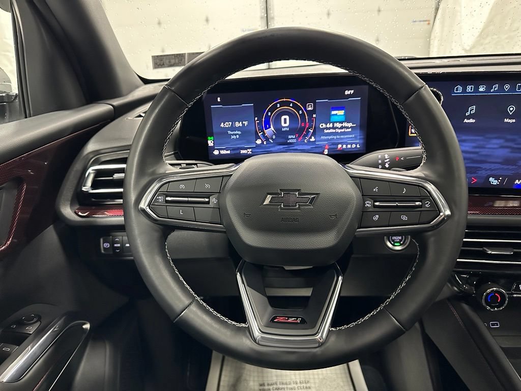 Used 2025 Chevrolet Traverse Z71 w/ Driver Confidence Package AWD/4WD image 18