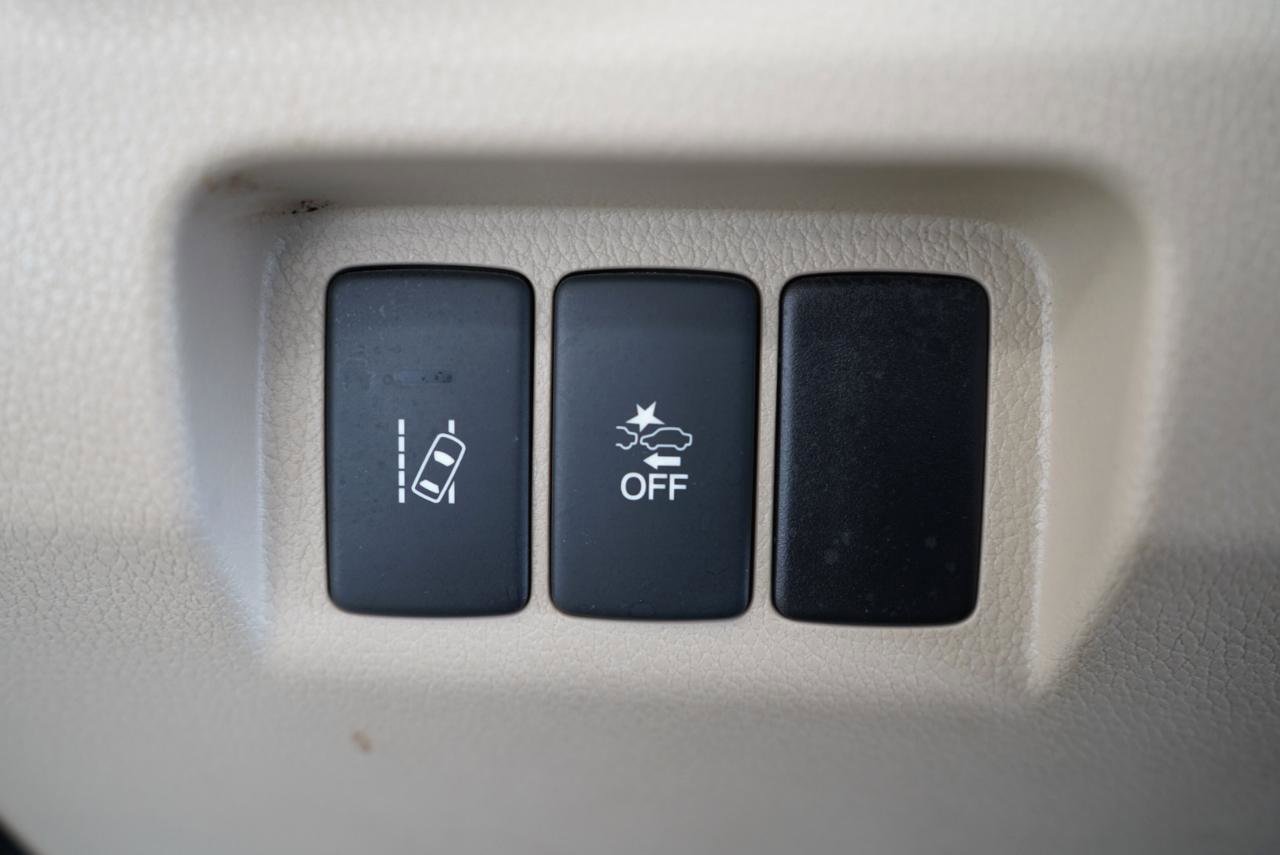 Used 2016 Acura ILX FWD image 26