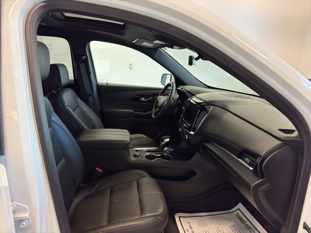 Used 2024 Chevrolet Traverse RS image 26