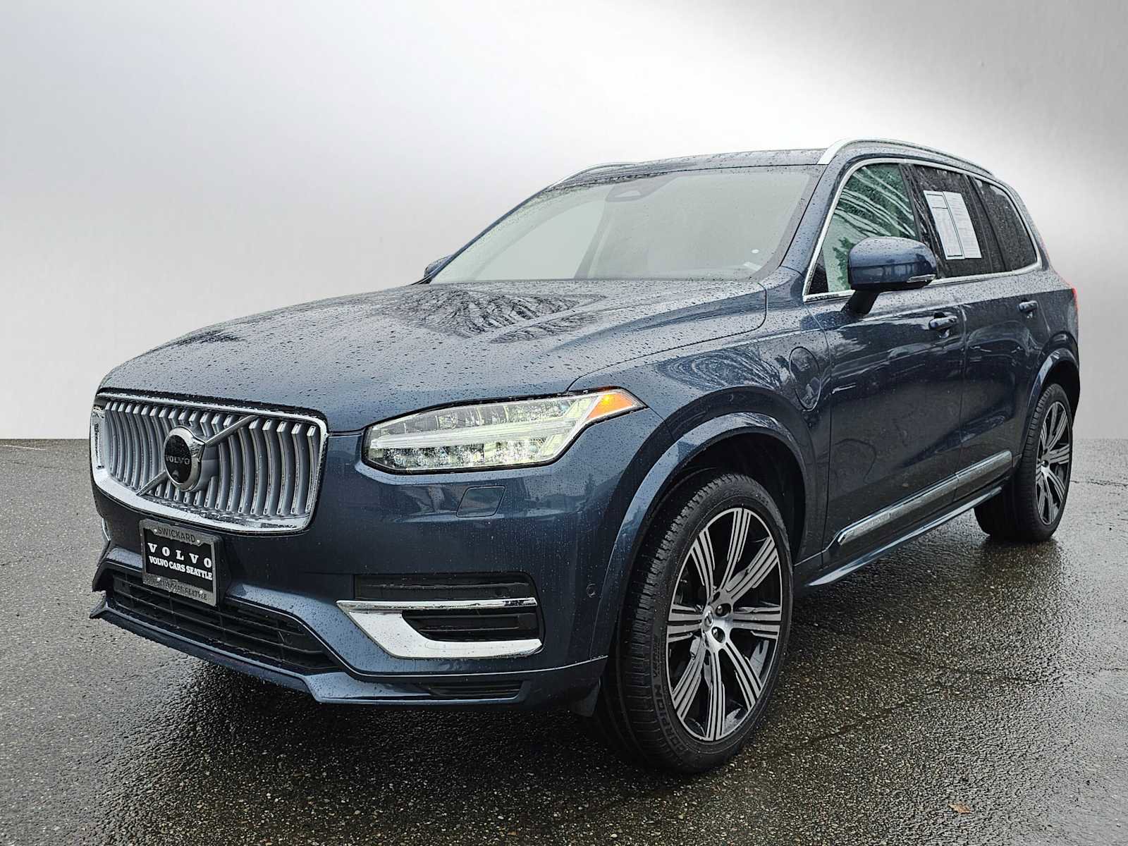 Certified 2023 Volvo XC90 T8 Plus image 7