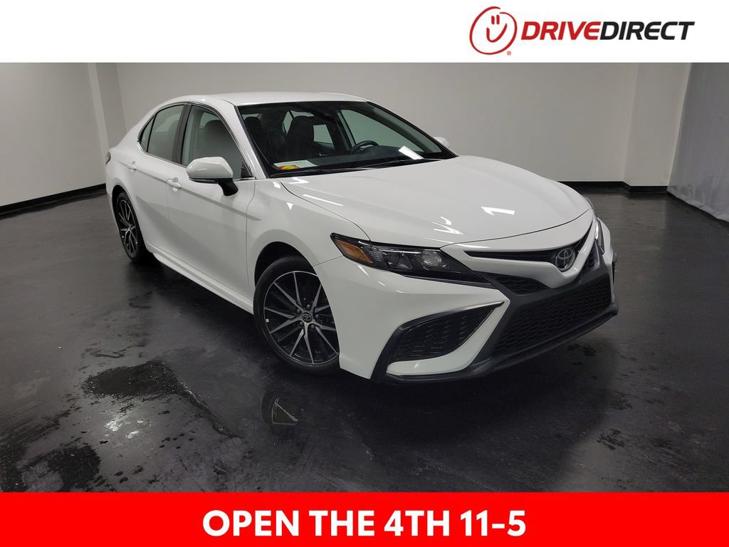 Used 2023 Toyota Camry SE