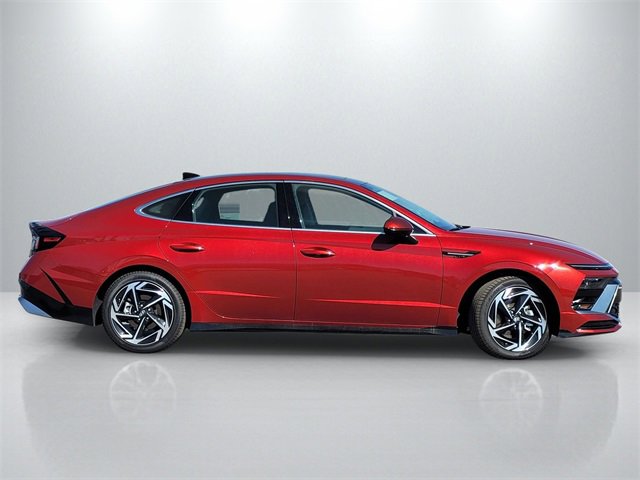 New 2025 Hyundai Sonata SEL image 3