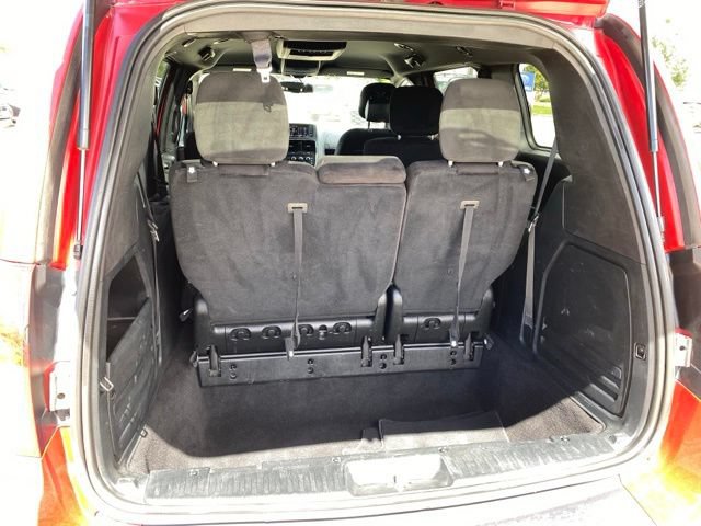 Used 2014 Dodge Grand Caravan SE FWD image 21