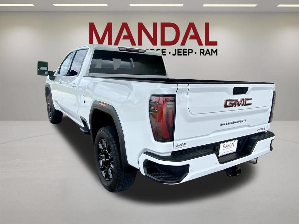 Used 2025 GMC Sierra 2500 AT4 AWD/4WD image 8