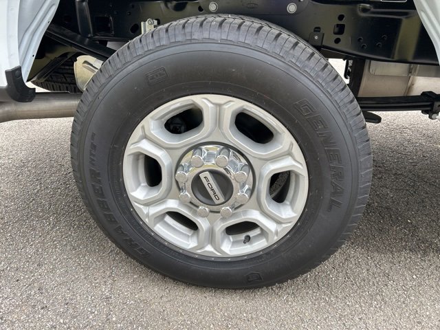 New 2026 Ford F250 XLT image 30