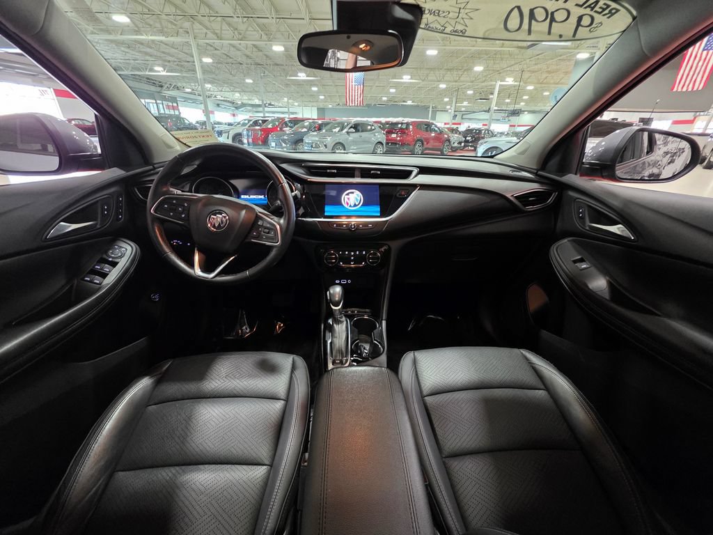 Used 2020 Buick Encore GX Essence w/ Experience Buick Package AWD/4WD image 19