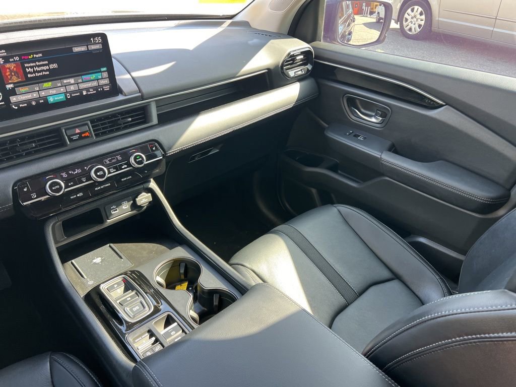 Used 2023 Honda Pilot EX-L image 25