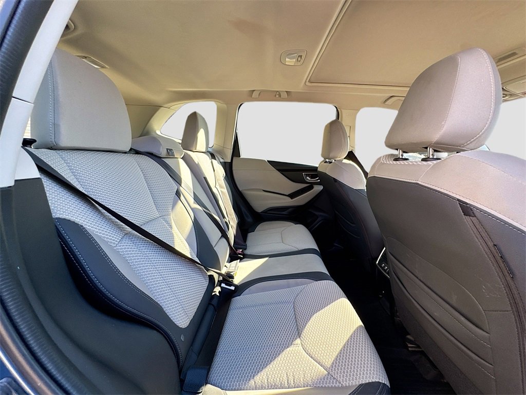 Used 2024 Subaru Forester Premium image 27