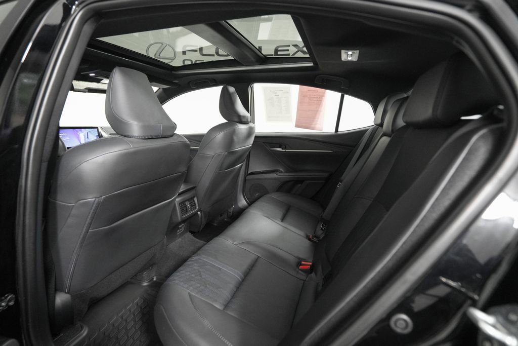 Used 2025 Toyota Camry XSE w/ Premium Plus Package FWD image 13