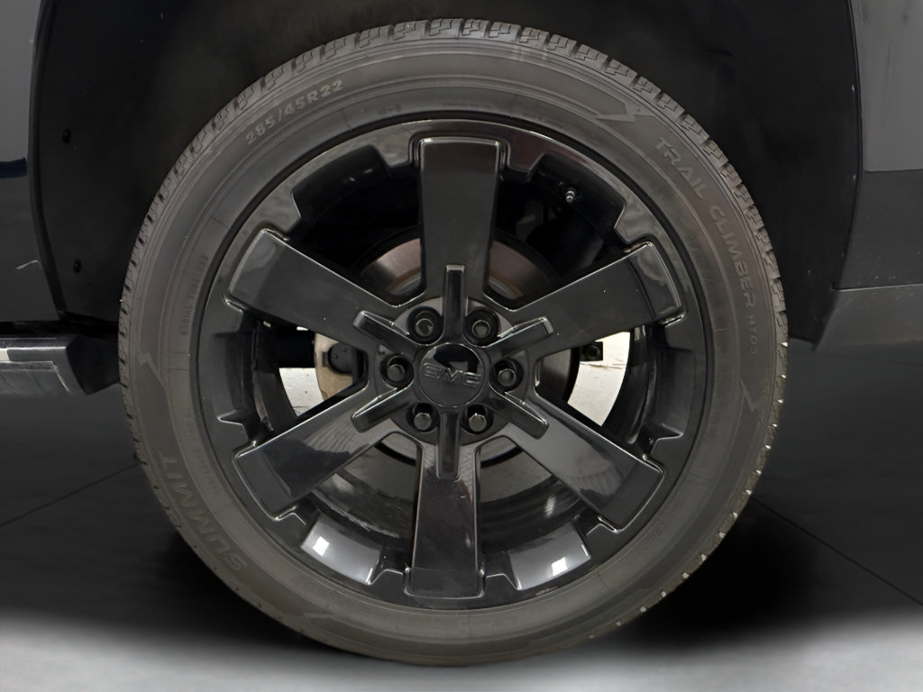 Used 2020 GMC Yukon Denali AWD/4WD image 30