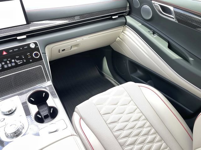 New 2025 Genesis GV80 3.5T e-SC image 12