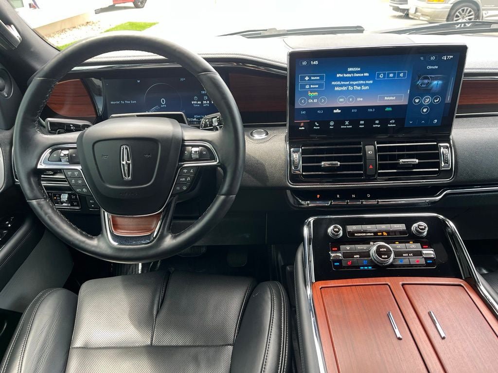 Certified 2023 Lincoln Navigator L Reserve AWD/4WD image 17