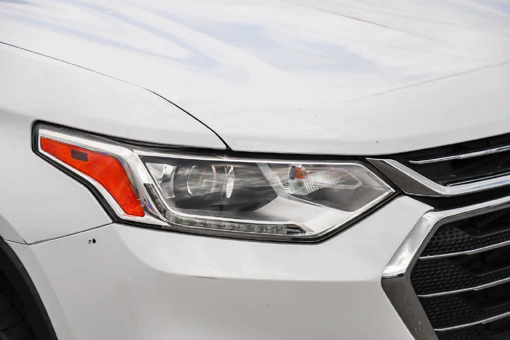 Used 2019 Chevrolet Traverse LT FWD image 8