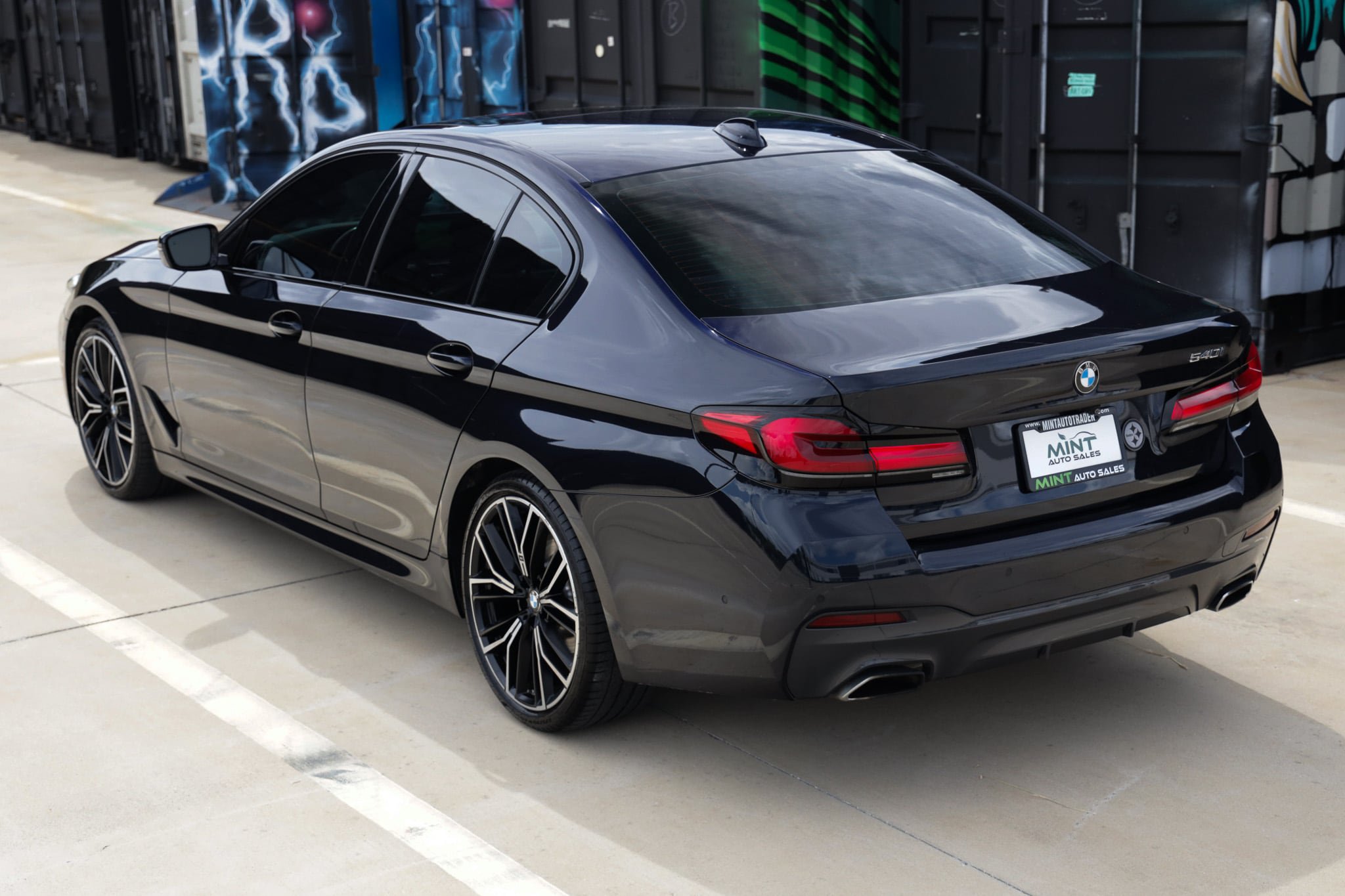 Used 2022 BMW 540i w/ M Sport Package RWD image 8