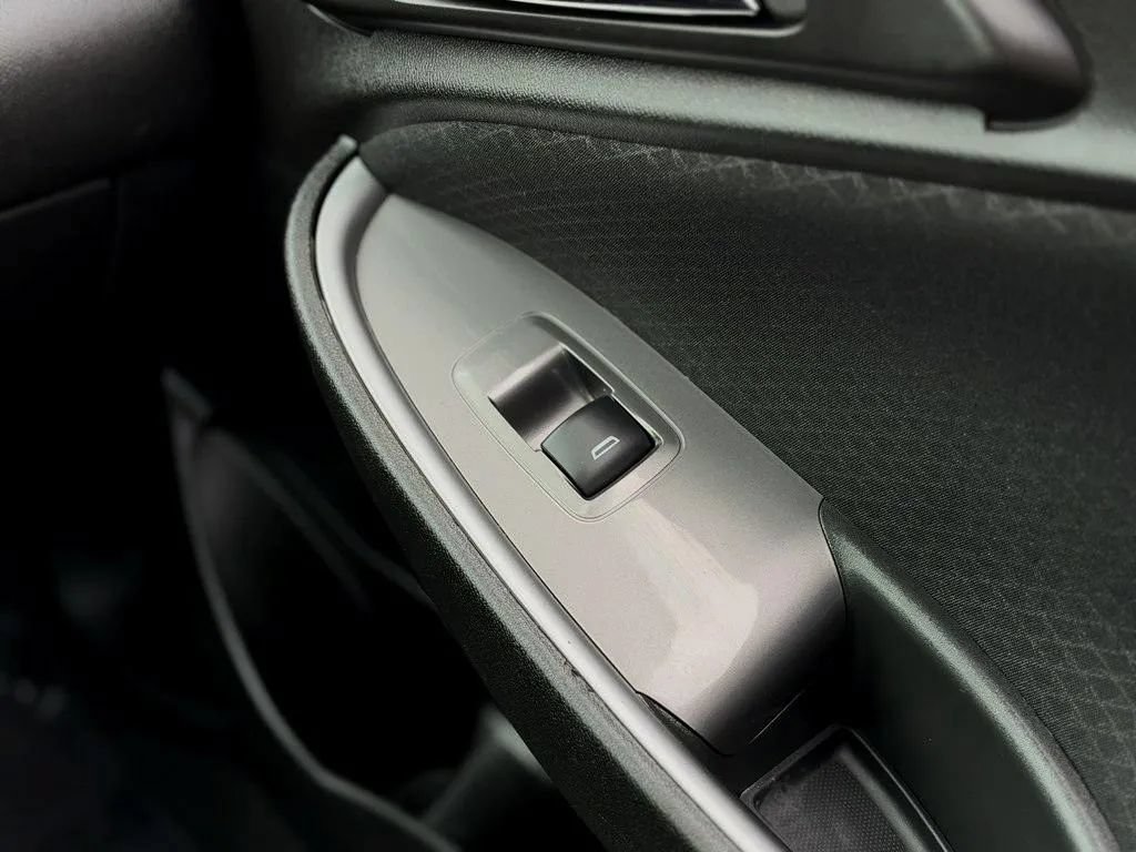 Used 2024 Chevrolet Malibu LT FWD image 12