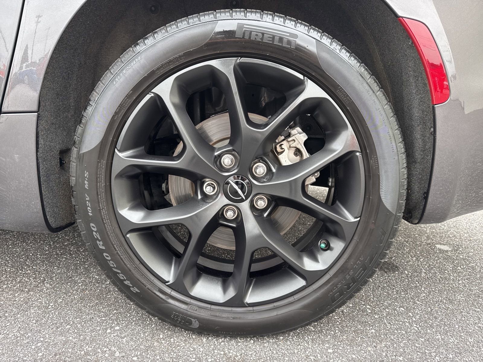 Used 2023 Chrysler Pacifica Touring-L w/ S Appearance Package image 33