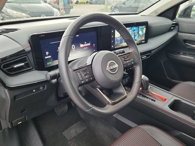 Certified 2026 Nissan Kicks SR FWD image 17