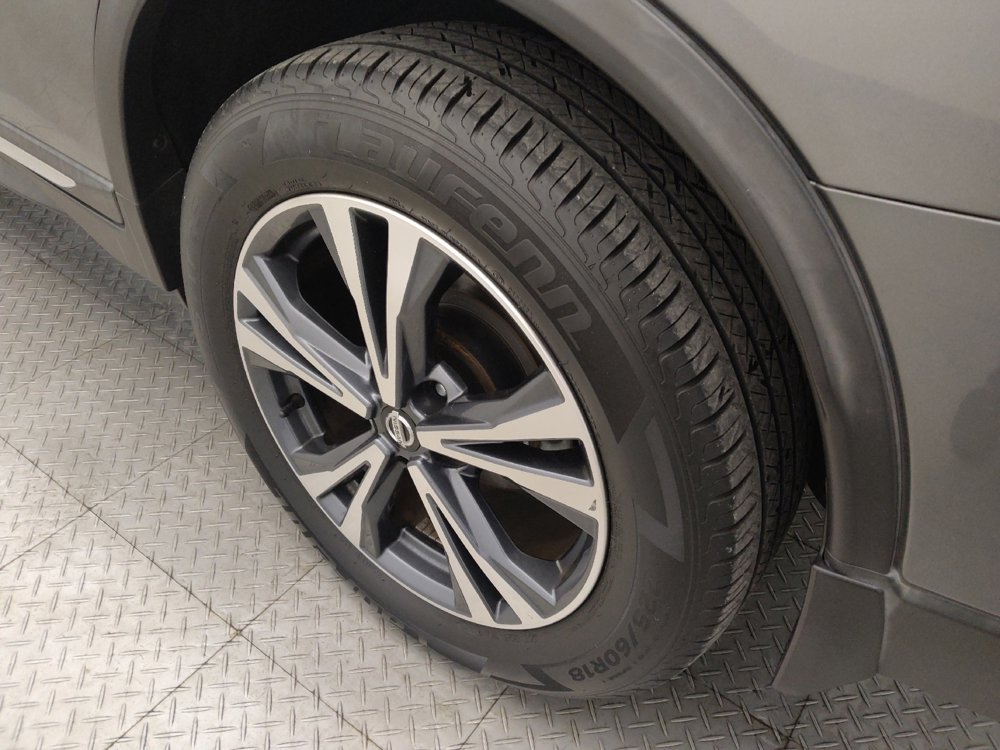 Used 2017 Nissan Rogue SL w/ SL Premium Package image 31