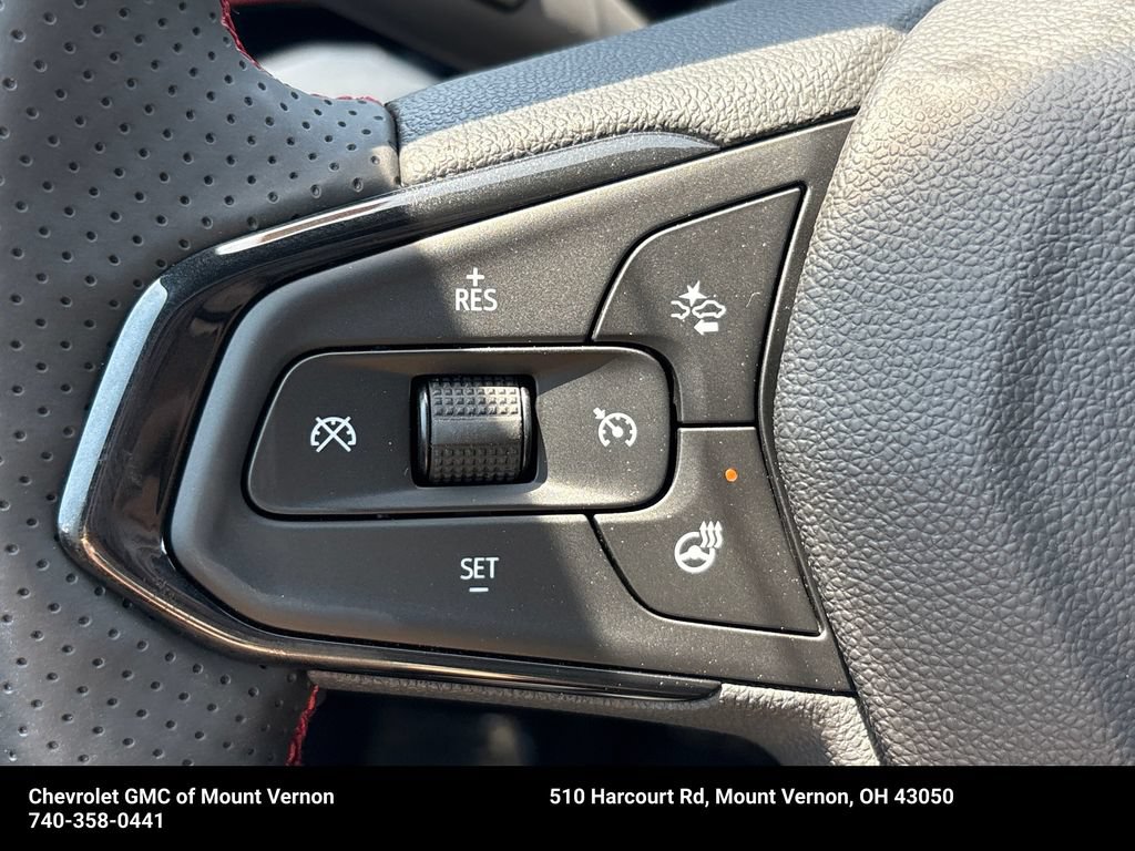 New 2026 Chevrolet Trax RS w/ Sunroof Package FWD image 32