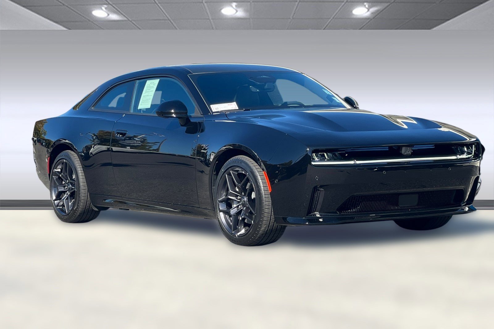 Used 2024 Dodge Charger R/T w/ Plus Group image 6