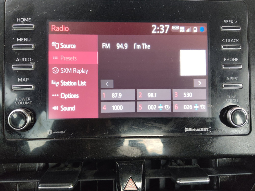 Used 2021 Toyota Camry SE w/ Cold Weather Package image 25