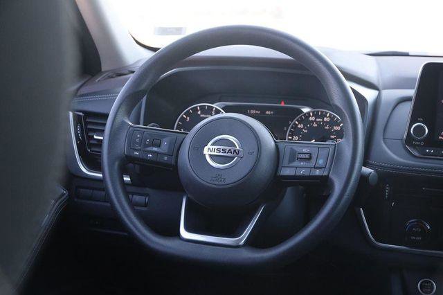 Used 2021 Nissan Rogue SV image 21