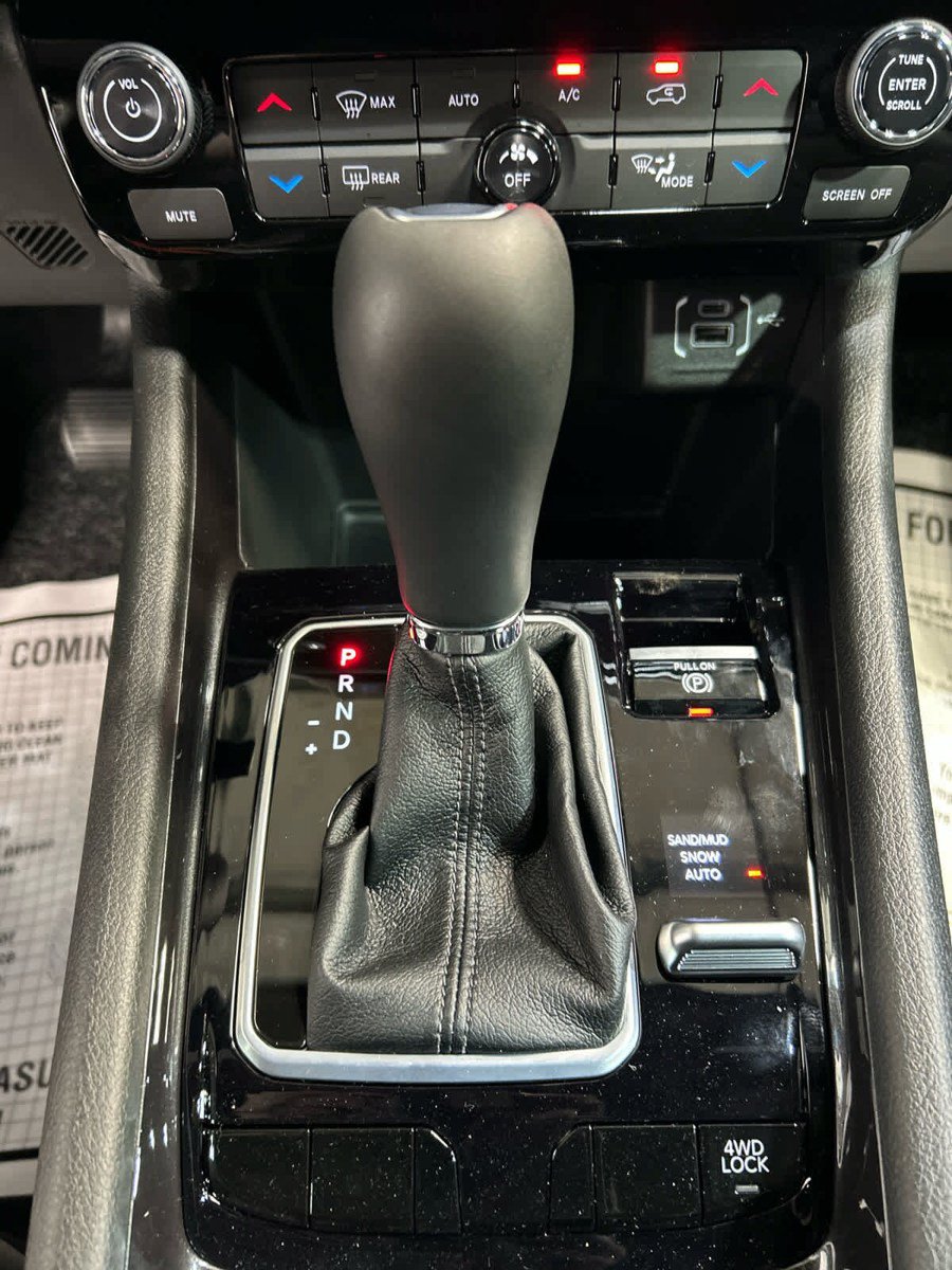 New 2026 Jeep Compass Latitude AWD/4WD image 8