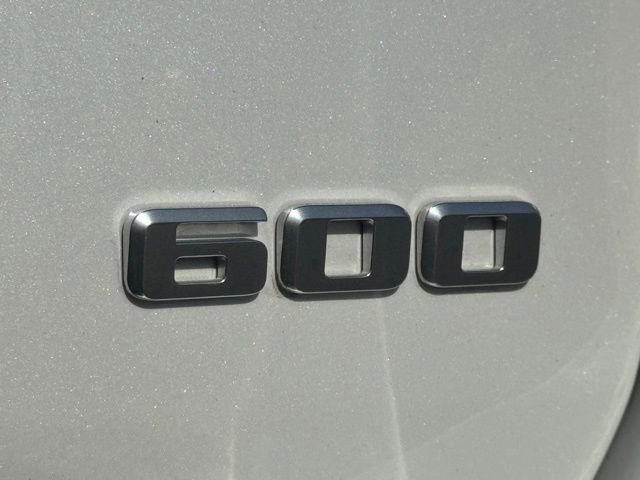 Certified 2025 Cadillac Escalade ESV Sport Platinum image 10