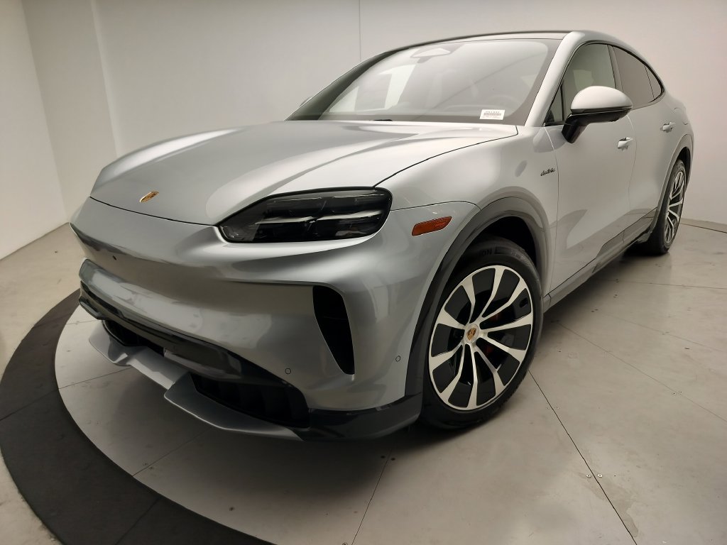 New 2026 Porsche Cayenne S AWD/4WD image 1