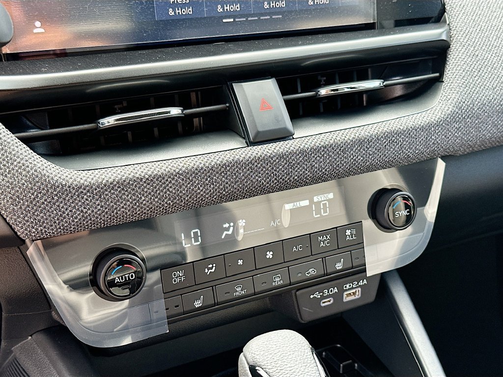 New 2026 Subaru Outback Limited AWD/4WD image 21