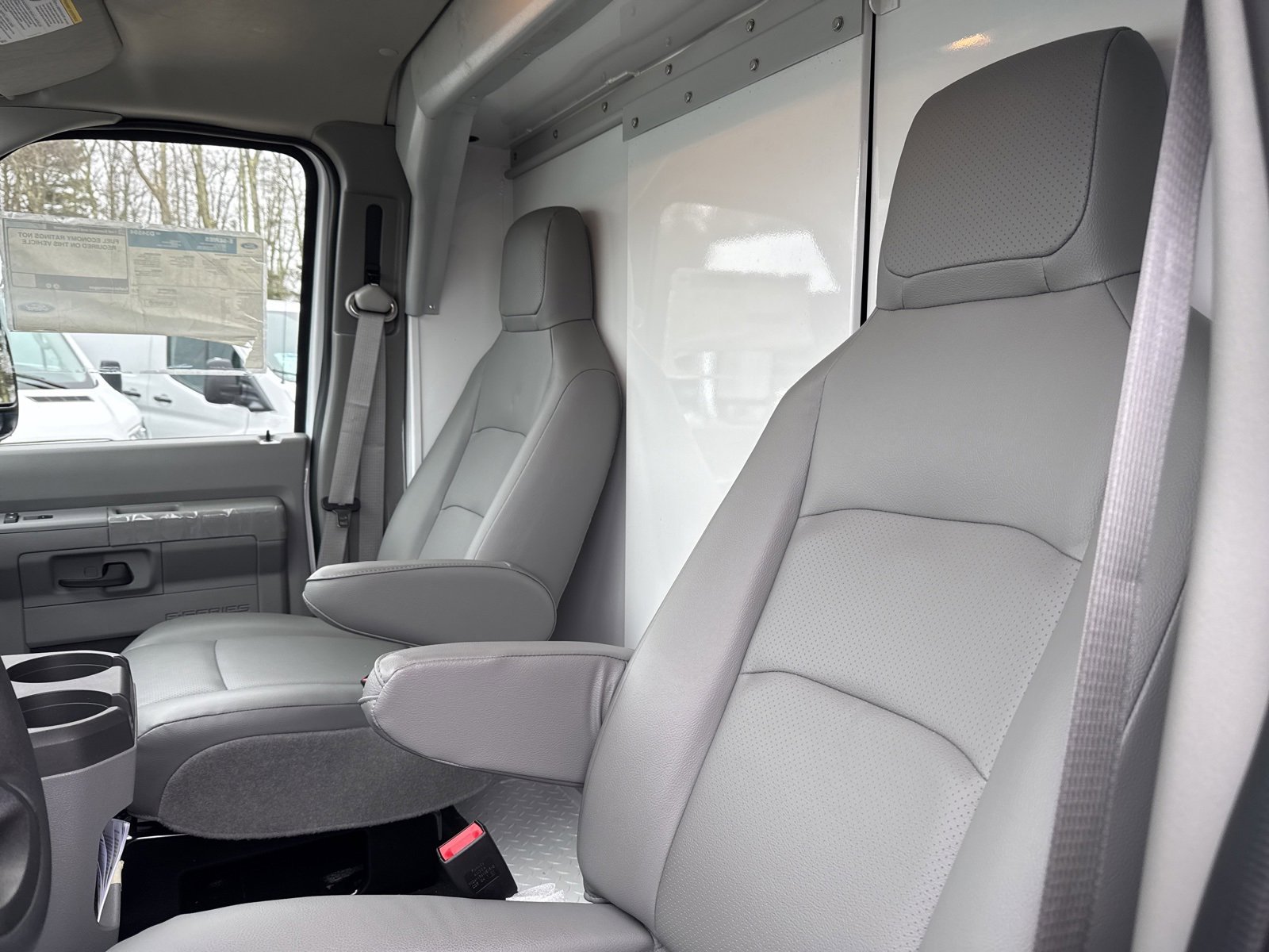 New 2025 Ford E-350 and Econoline 350 Super Duty w/ Power Equipment Group image 24